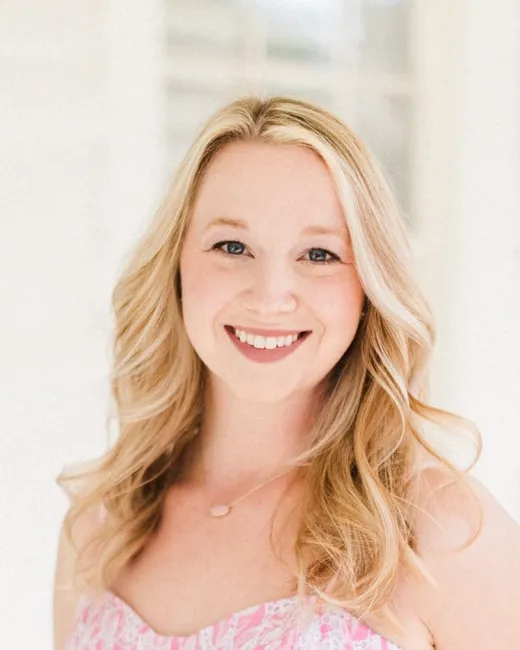Kristen McKelvie, Realtor® and Conscious Healthy Home Certified Agent